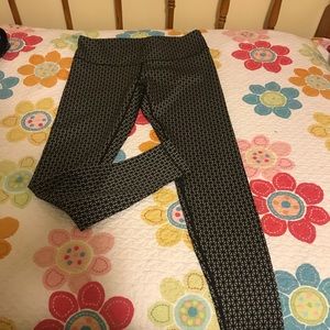lululemon athletica Black Geometric Leggings